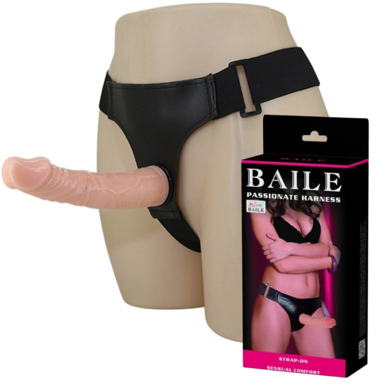 19 cm Belden Bağlamalı İçi Dolu Strapon Penis