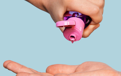 Su Bazlı Kayganlaştırıcı Nasıl Seçilir? Doğru Doku Rehberi